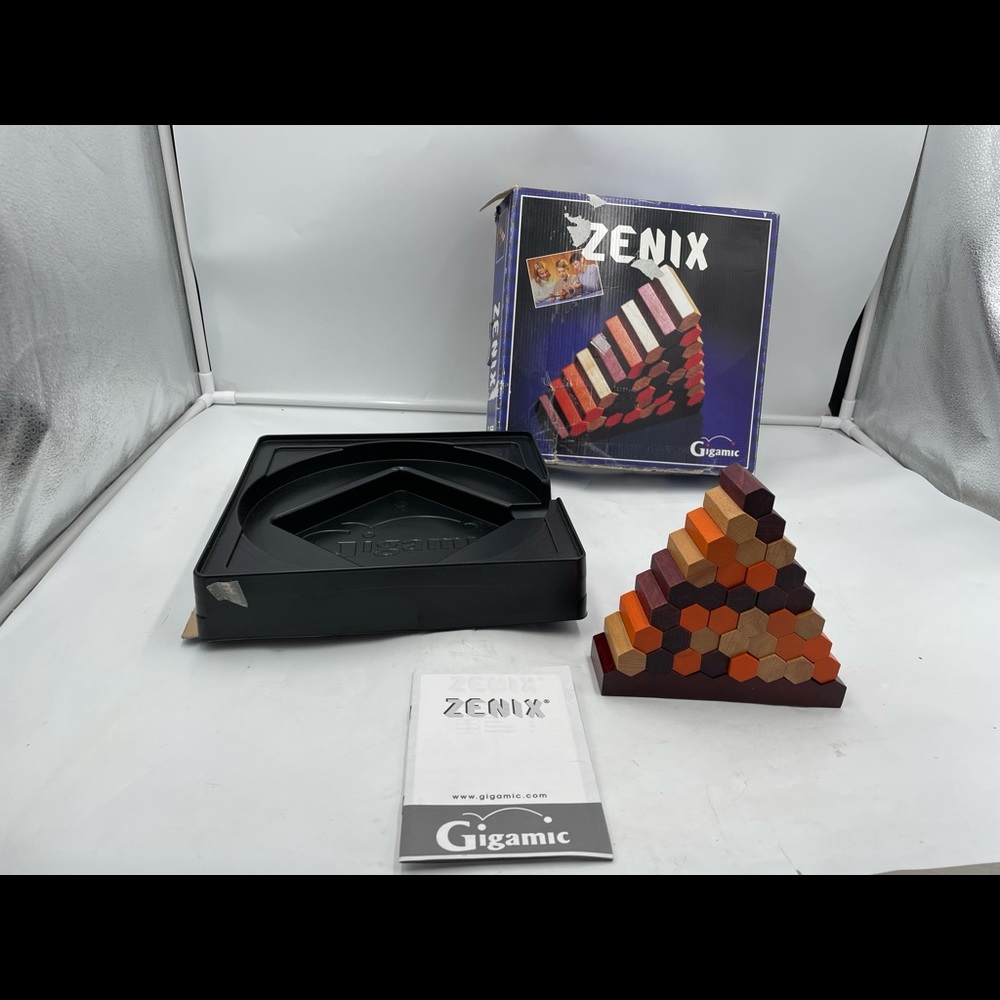 Gigamic Zenith board game